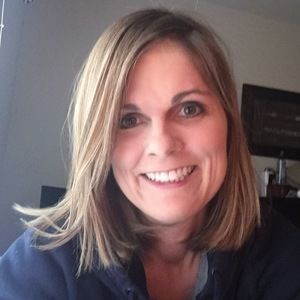 Meet your Posher, Dee